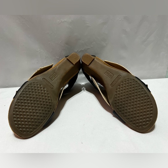 NWOT Aerosoles strappy Sandal - Picture 5 of 8